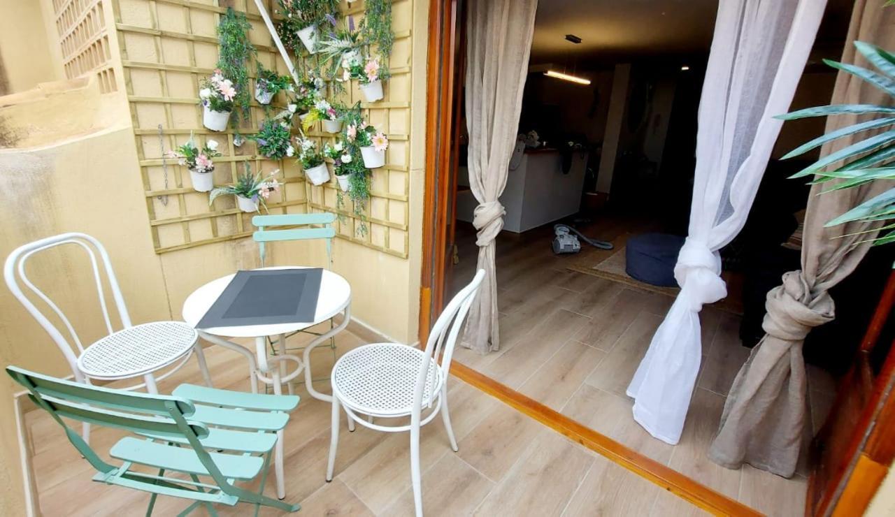 אל קאמפיו Sunny Duplex In Front Of Campello Beach מראה חיצוני תמונה