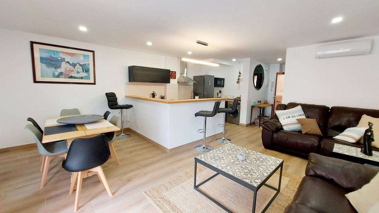 אל קאמפיו Sunny Duplex In Front Of Campello Beach מראה חיצוני תמונה