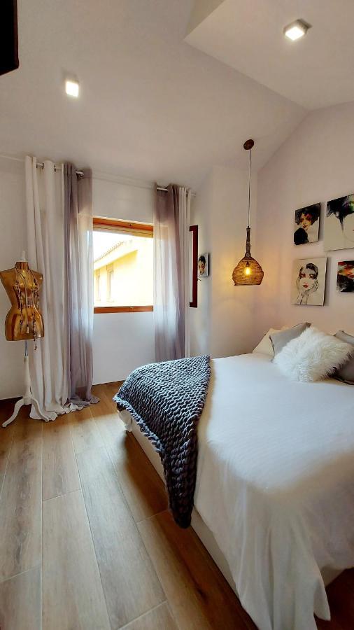 אל קאמפיו Sunny Duplex In Front Of Campello Beach מראה חיצוני תמונה
